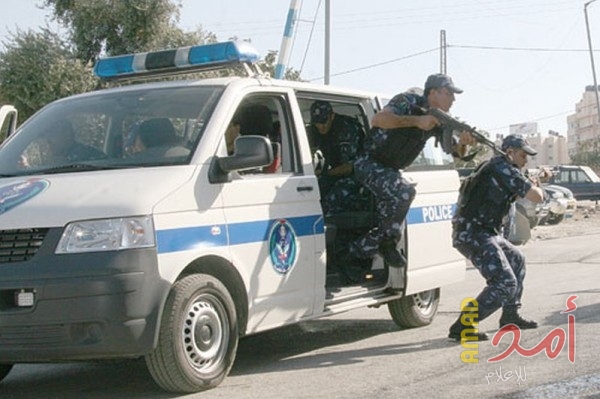 الشرطة تقبض على شخص يشتبه بحيازته مواد مخدرة في القدس