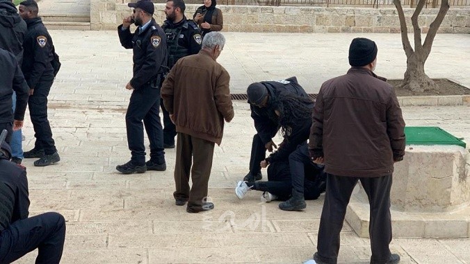 قوات الاحتلال تعتقل الشاب "ابراهيم النتشة" من القدس