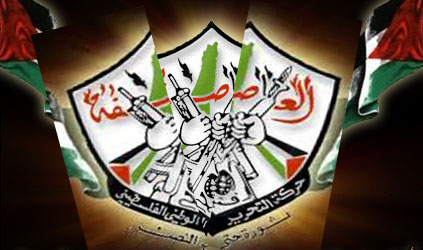 خلافا لتعليمات عباس..شباب من فتح بالخليل يكسرون كاميرات المحال التجارية ويدعون لمساعدة الخاطفين