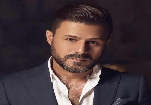 الفنان عمار حسن يغني للوطن ويحاكي الفلسطينيين تحت الحجر