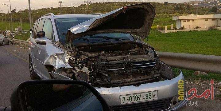 حادث سير بين 3 مركبات في قلقيلية (صور)