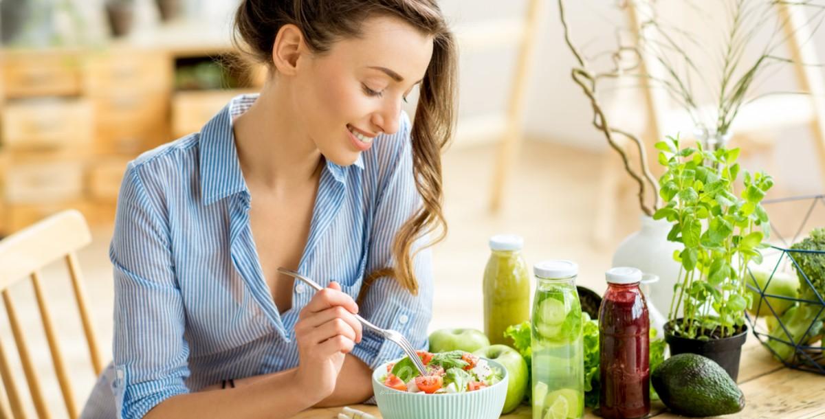 ثلاث وجبات أم أكثر؟ خبراء الطب يحددون الأفضل للصحة