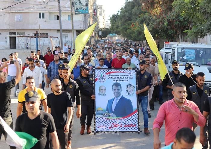 إصلاحي فتح يزور منازل القائدين "دحلان وأبو مطلق" لتهنئتهم بعيد الأضحى