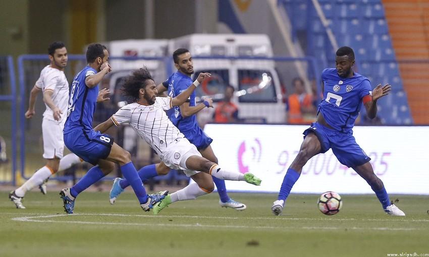 بالفيديو.. الهلال يفوز بالدوري السعودي للمرة الأولى منذ 2011