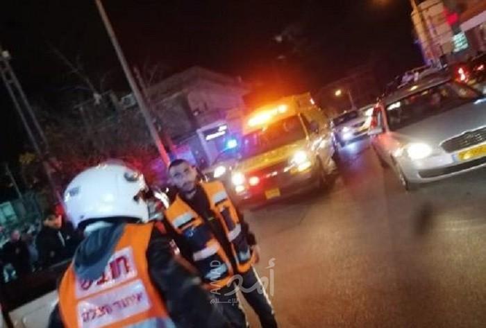 مقتل شاب وإصابة آخر بجراحٍ متوسطة طعناً في الناصرة والنقب
