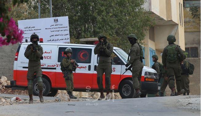 محدث - قوات الاحتلال تعدم فتاة فلسطينية في الخليل - فيديو