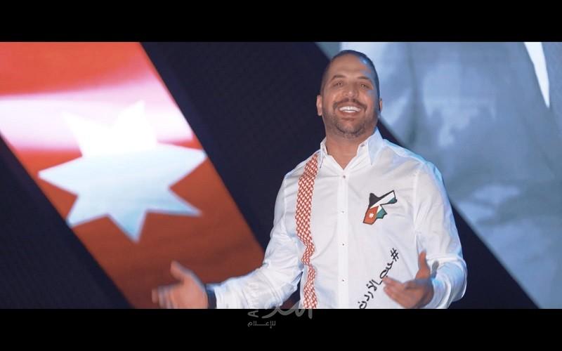 "هضبة الأردن" توفيق الدلو يفاجىء جمهوره بأغنية ساحرة