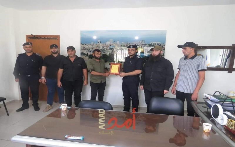 قيادة كتائب الناصر " لواء الشمال" تزور مركز شرطة التفاح والدرج في غزة