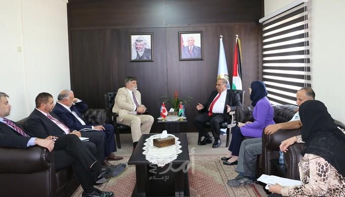 الشلالدة يجتمع مع ممثل كندا لمناقشة التحضيرات لانعقاد الاجتماع السنوي لمجموعة عمل قطاع العدالة