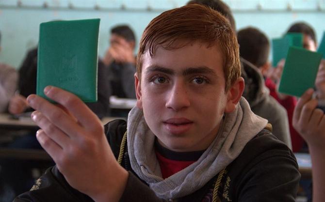 "هآرتس": إسرائيل تمدد حظر لمِّ شمل الفلسطينيين