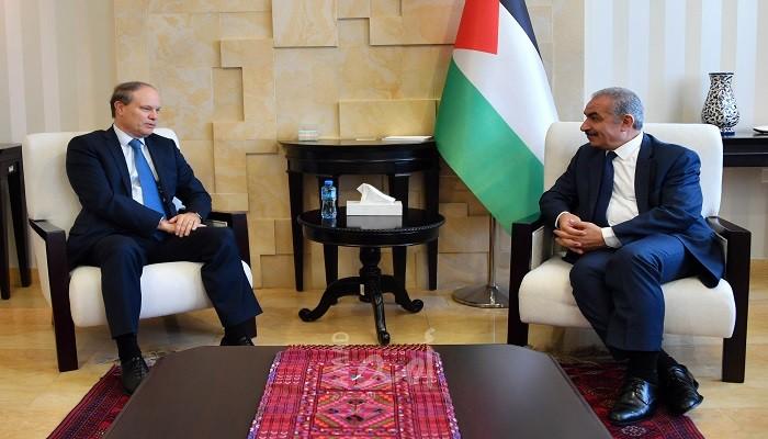 أشتية يبحث مع القنصل الفرنسي خطوات عملية لمواجهة الضم