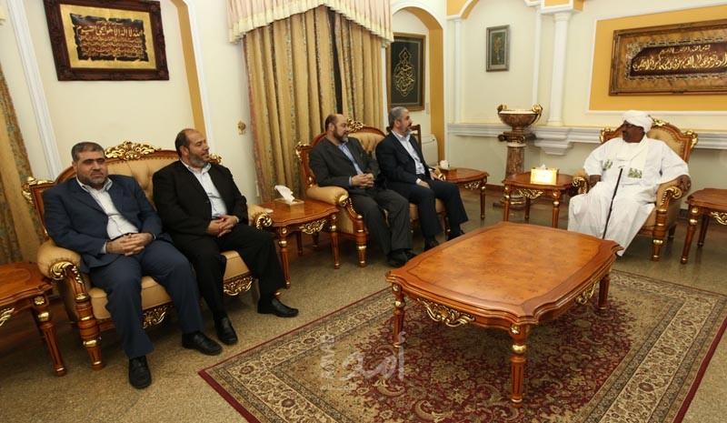 تقرير: كيف تناولت وسائل إعلامية قرار السودان بشأن مصادرة أموال حماس
