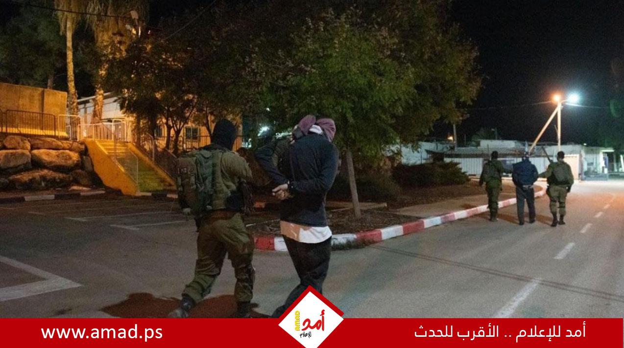 قوات الاحتلال تعتقل شابا من القدس ومستوطن يحاول دهس آخر  في رأس العامود