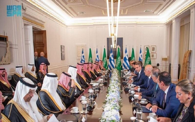 السعودية واليونان تؤكدان تعزيز تعاونهما في مجال الدفاع والأمن - فيديو