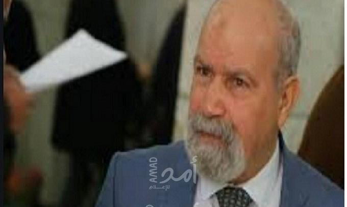 ليته يعي صلاحياته...د.عثمان: مجلس أمناء جامعة الأزهر يزيد من تعقيد الأمور بتجميده عمل "النقابة المنتخبة"