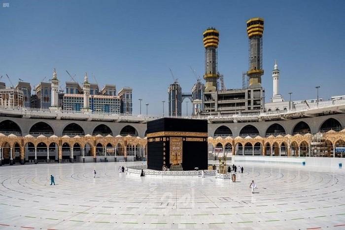 القاهرة: توقيع اتفاقيات موسم العمرة القادم لمعتمري قطاع غزة