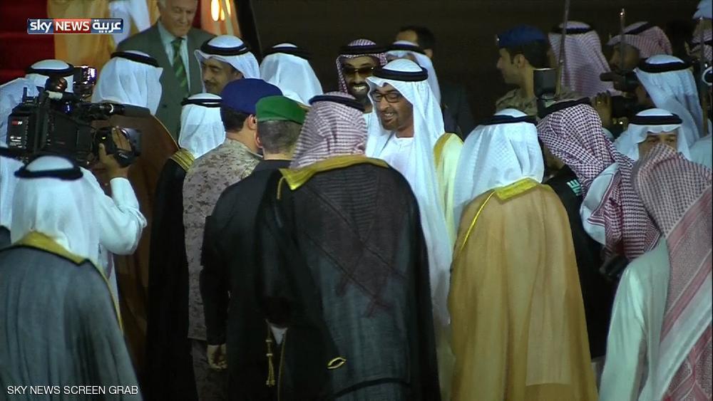 وصول ولي عهد ابو ظبي للرياض لحضور القمة الاسلامية الامريكية