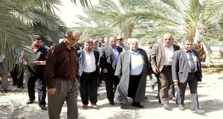 ادعيس يتفقد الأراضي الوقفية المهددة بالمصادرة في اريحا والاغوار