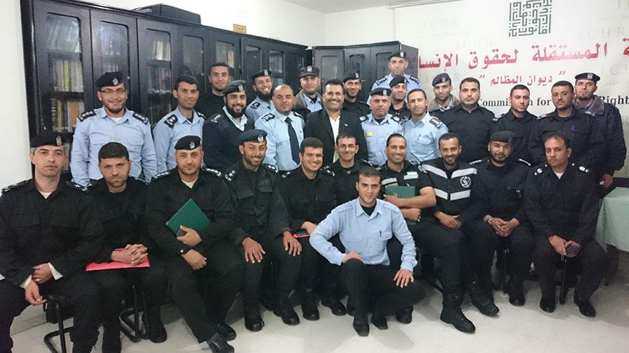 دورة تدريبية حول واجبات شرطة المرور في مجال احترام حقوق الإنسان