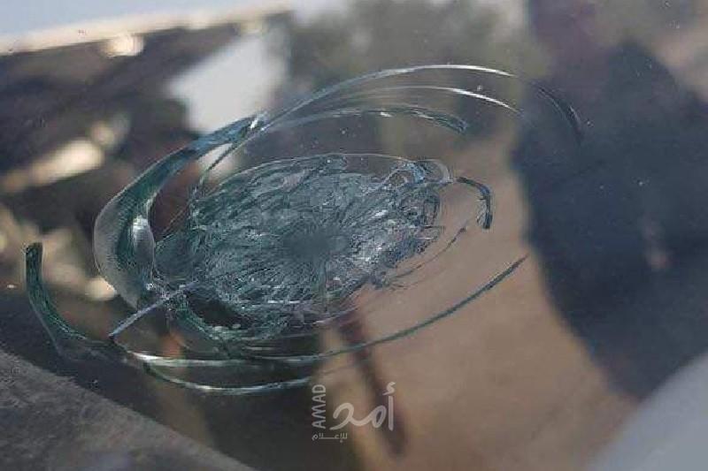 إصابة مستوطنين بمدينة قليقلية