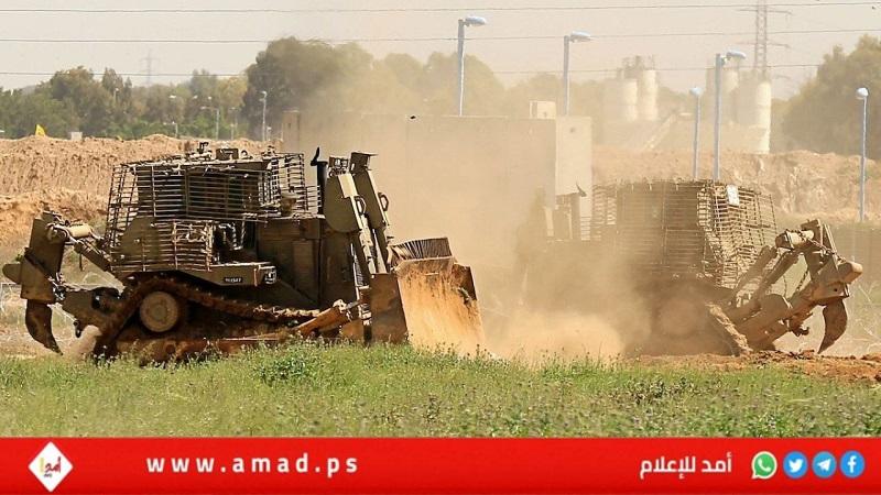 جرافات جيش الاحتلال تتوغل شرق خانيونس