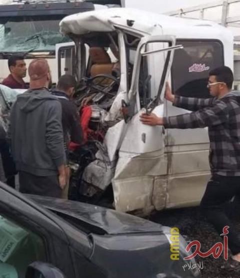 مصرع مواطن بحادث سير بين شاحنتين قرب الساوية جنوب نابلس