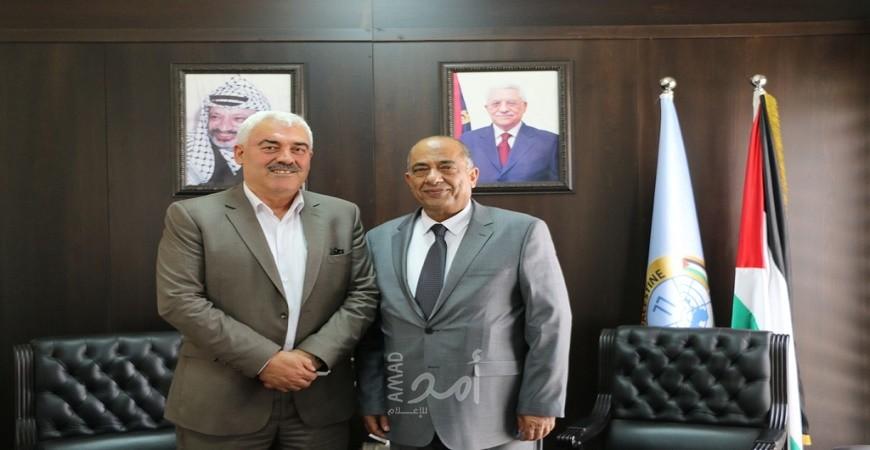 الشلالادة يبحث مع مؤسسة الحق تعزيز التعاون والشراكة