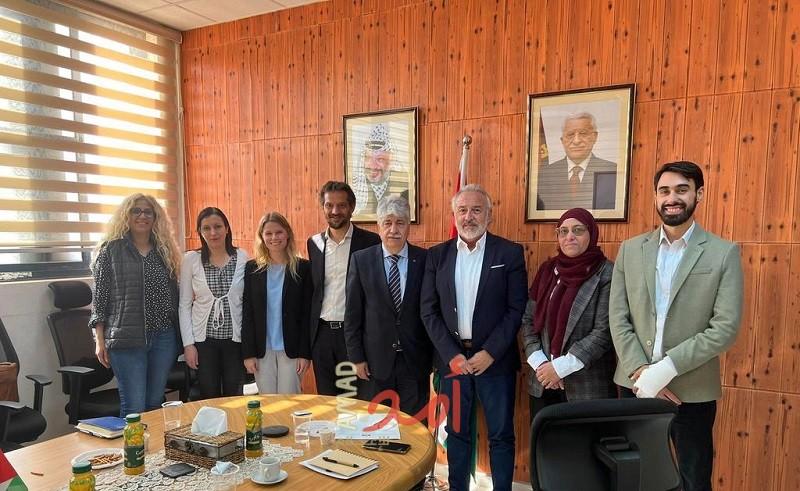 التنمية ومنظمة العمل الدولية يبحثان سبل التعاون لتعزيز نظام الحماية مستجيب للصدمات في فلسطين