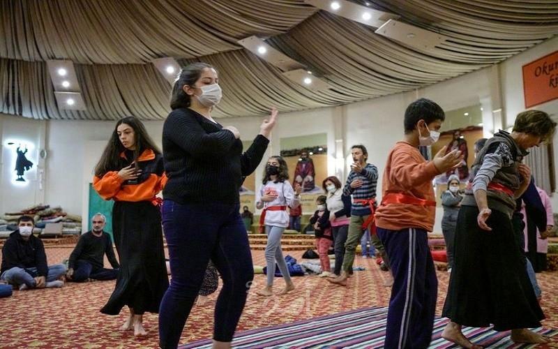 مهمة شاقة تنتظر أردوغان لاستمالة الأقلية العلوية الكبيرة