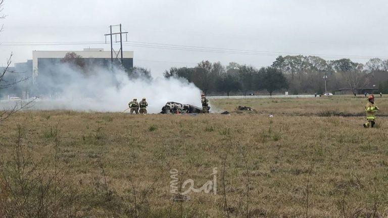 فيديو - 5 قتلى بتحطم طائرة في لويزيانا الأمريكية.. بينهم مذيعة مشهورة