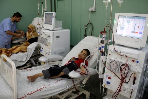 "أنقاذ غزة" تدعو لتحييد المرضي عن السياسة