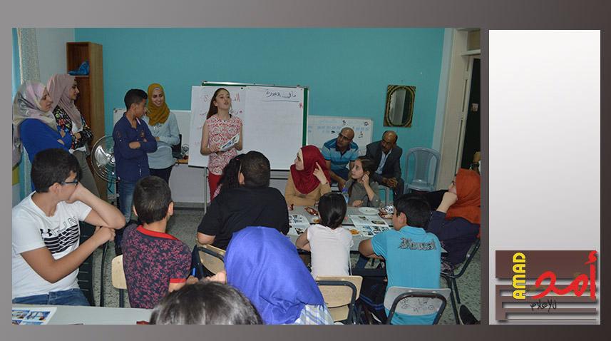 التربية وبيالارا يتفقدان مخيم التربية الإعلامية في المدرسة الإسبانية