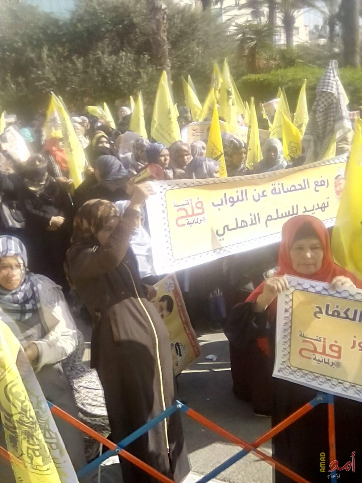 فتح :العدوان الإسرائيلي يزيد من عبء المسؤوليات الملقاة على عاتق المرأة الفلسطينية