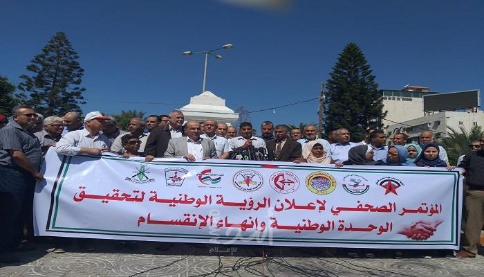 فصائل فلسطينية تعلن "الاستنفار" وتدعو للالتفاف حول  "المبادرة الثُمانية" لاختراق جدار الانقسام