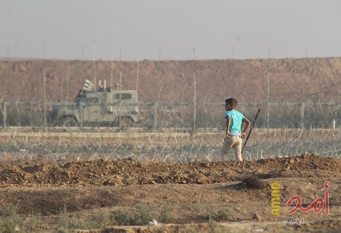 إطلاق النار تجاه شبان اقتربوا من السياج الفاصل شرق غزة