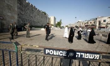 سلطات الاحتلال تفرض حظرا شاملا على الاراضي الفلسطينية