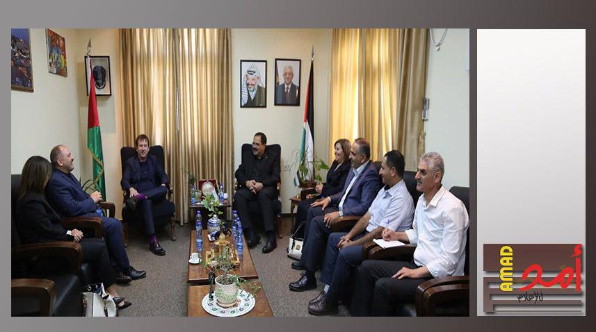 التربية وجمعية الصديق الطيب تبحثان تعزيز التوعية حول مخاطر المخدرات