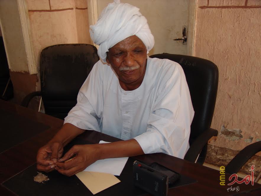 الأمن السوداني يعتقل زعيم الحزب الشيوعي مختار الخطيب
