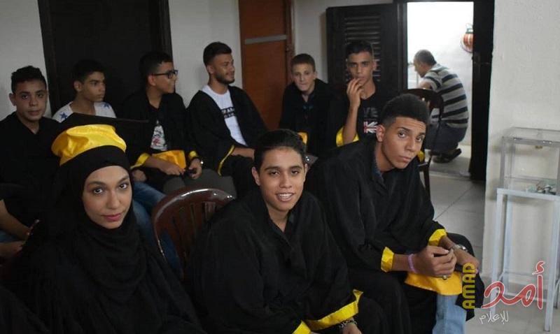 بالصور.. جبهة التحرير تكرّم الطلاب الناجحين في الشهادة الرسمية والمهنية في لبنان