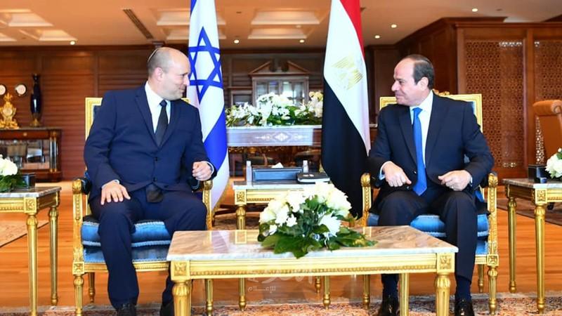 بينيت يصل القاهرة ويلتقي الرئيس السيسي