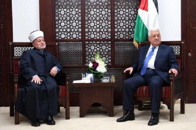 مفتي فلسطين يحذر من التداعيات الخطيرة لنقل السفارة الأميركية للقدس