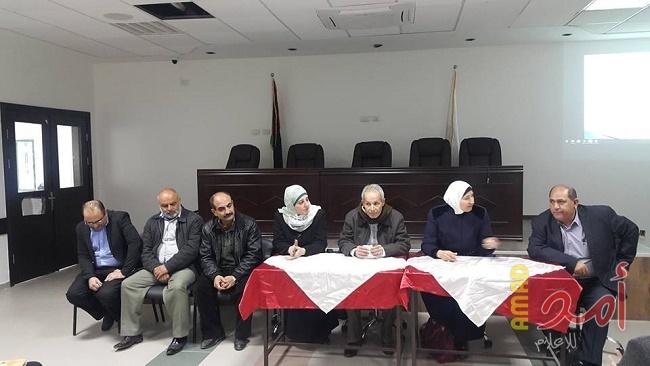 بالصور - تربية قلقيلية وبالتعاون مع "القدس المفتوحة" تطلق مبادرة رواد البحث العلمي
