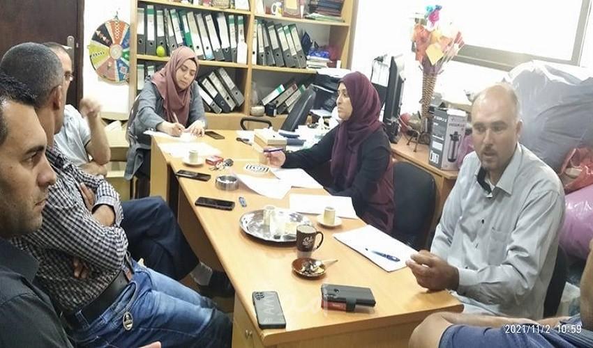 سلفيت: لجنة المتابعة والرقابة على المؤسسات والمراكز الإيوائية تتفقد جمعية الوفاء لرعاية كبار السن