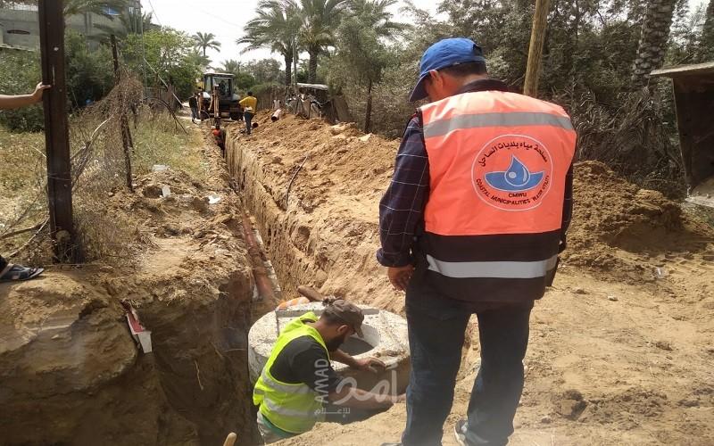بلدية غزة تبحث مع نقابة المهندسين سبل توطيد العلاقات المشتركة