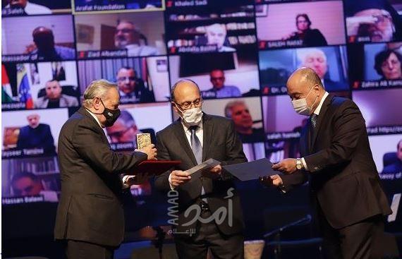 اشتية يعتبر الانتخابات بداية لإنهاء الانقسام ..والقدوة: إنهاء "حكم حماس" شرط للوحدة