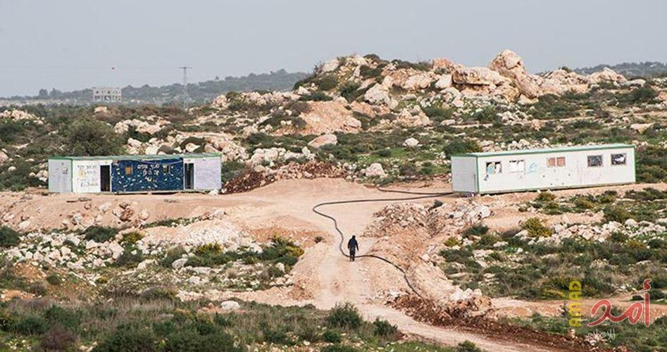 سلطات الاحتلال تستولي على آلاف الدونمات لتوسيع شارع "60" مابين القدس والخليل