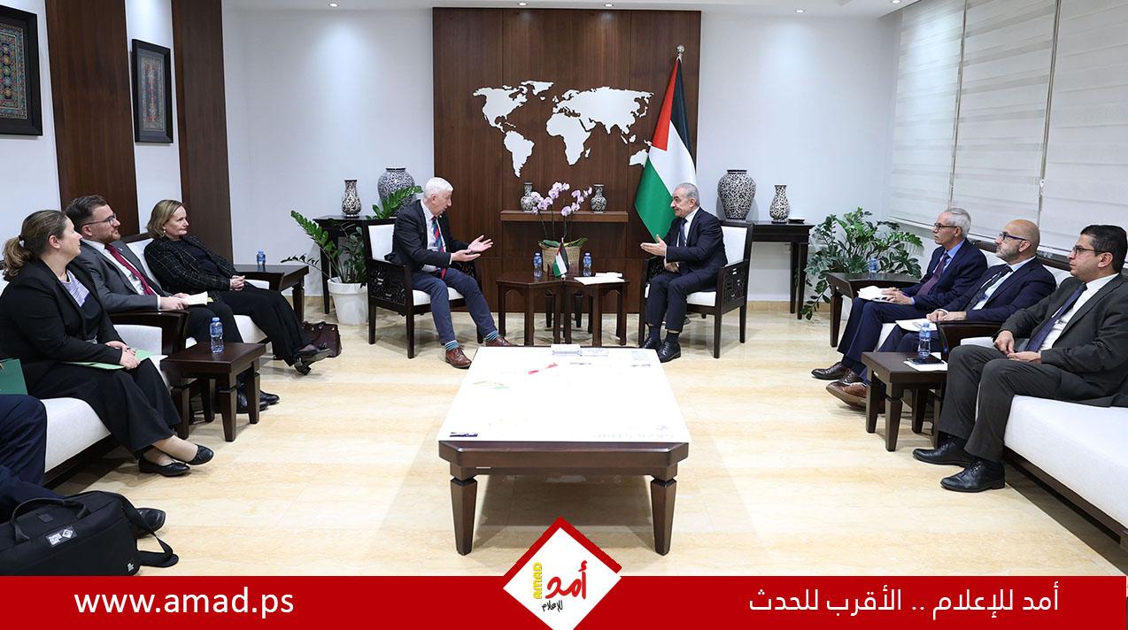 اشتية يطالب بريطانيا بالدعوة لتثبيت وقف إطلاق النار ووقف العدوان على شعبنا