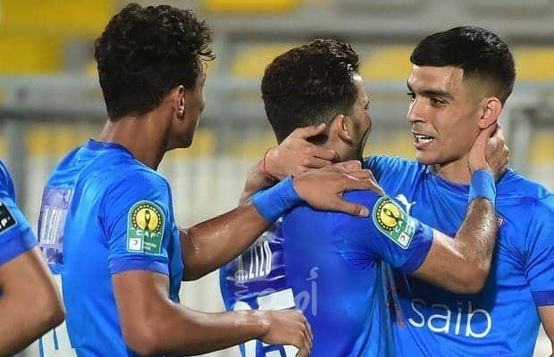 الحكم حرمه من هدفين..الزمالك يباغت الرجاء في المغرب.. والنهائي المصري يقترب - فيديو