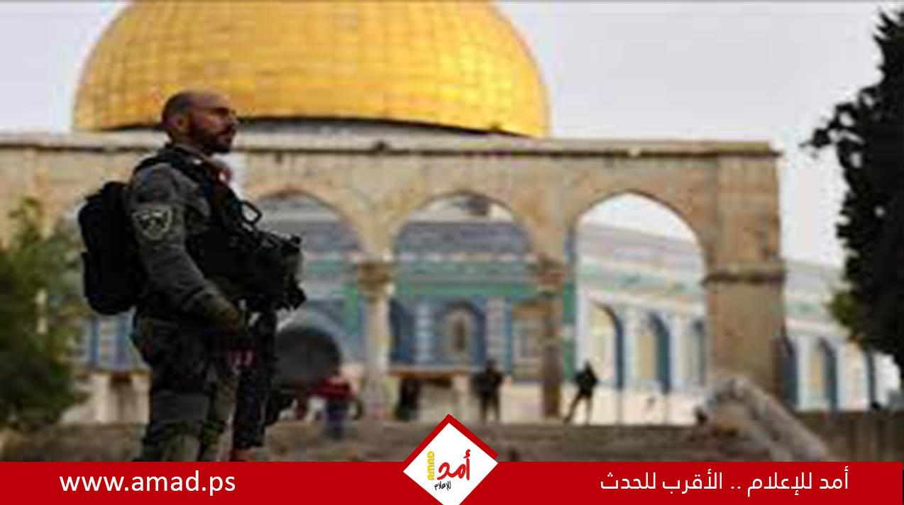 القدس: شرطة الاحتلال تعتدي على المصلين عند باب الأسباط