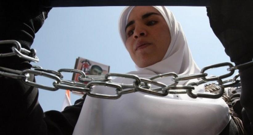 قرار نهائي بالإفراج عن الأسيرة لارا طرايرة بشروط وغرامة مالية